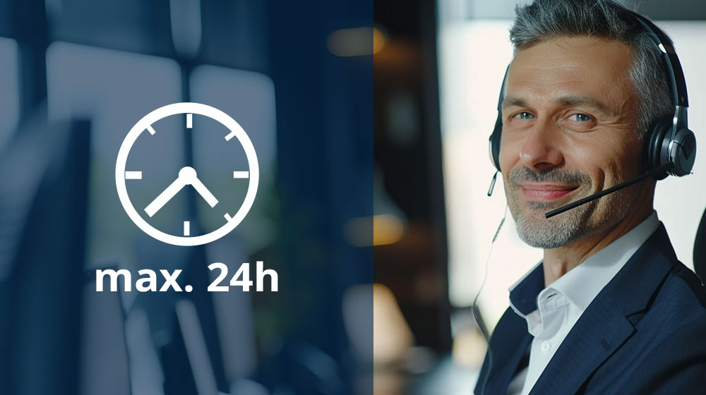 Kundendienstmitarbeiter trägt Headset und lächelt, daneben Uhrensymbol mit max. 24h